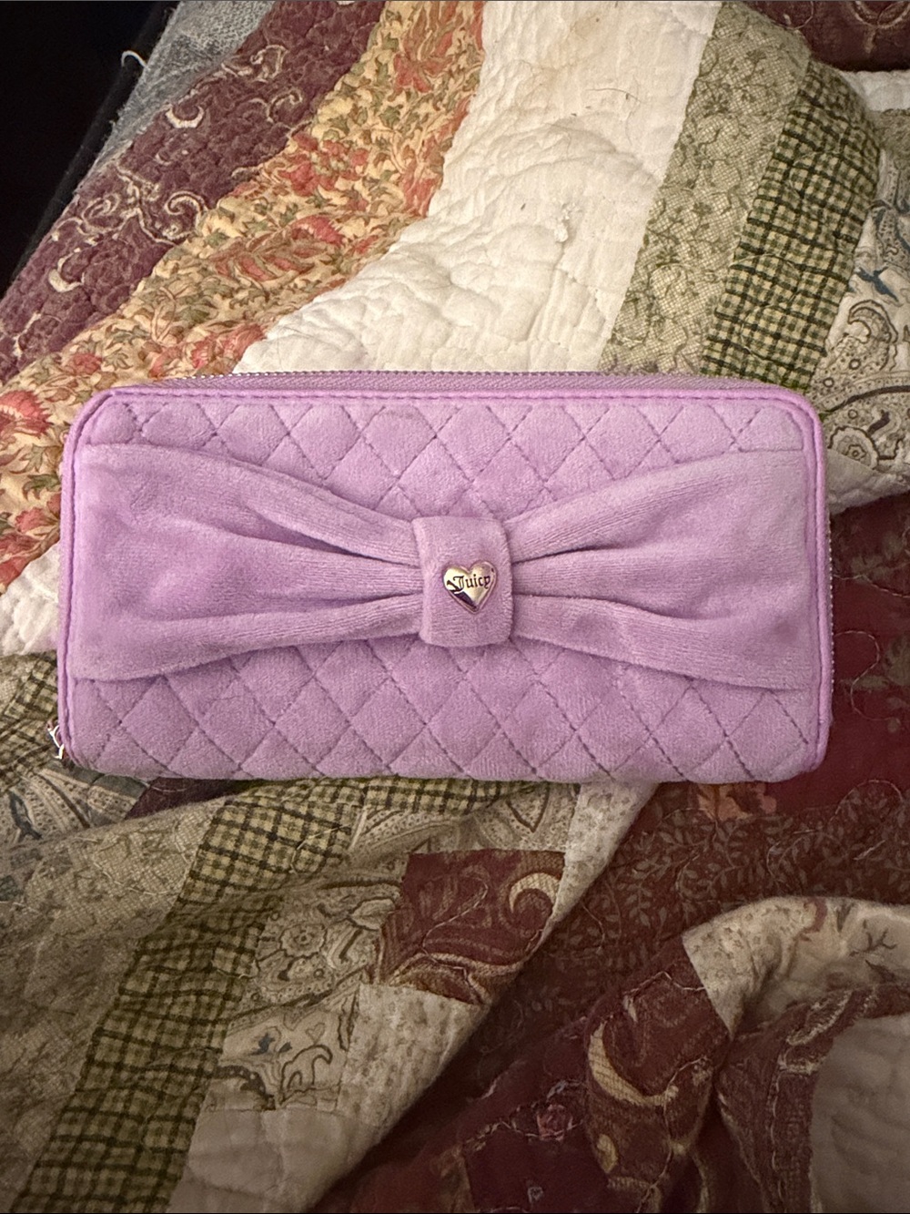 Quilted Bow Zip Wallet - Lavender